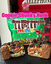 Load image into Gallery viewer, Mini M&Ms Oreo Brownie Chunky Hunk