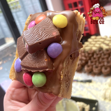 Load image into Gallery viewer, Chunky Hunks Edition 6