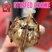 Load image into Gallery viewer, Smoreo Stuffed Cookie
