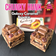 Load image into Gallery viewer, Galaxy Caramel Brookie Chunky Hunk
