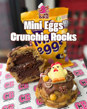 Load image into Gallery viewer, Viral Crunch Cake Cookie

