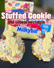 Load image into Gallery viewer, Stuffed Cookies (choose flavour)
