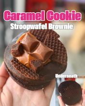 Load image into Gallery viewer, Brownie Stroop Waffle Cookies x2
