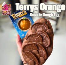 Load image into Gallery viewer, Terrys Orange 🍊 Cookie Dough Egg
