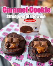 Load image into Gallery viewer, Brownie Stroop Waffle Cookies x2
