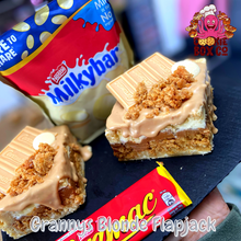 Load image into Gallery viewer, Grannys Blonde Flapjack Chunky Hunk
