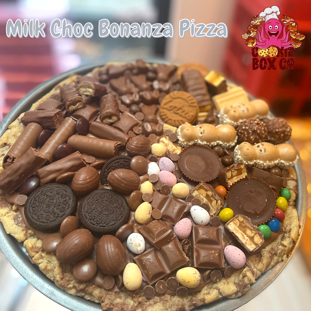 Milk Cookie Pizza